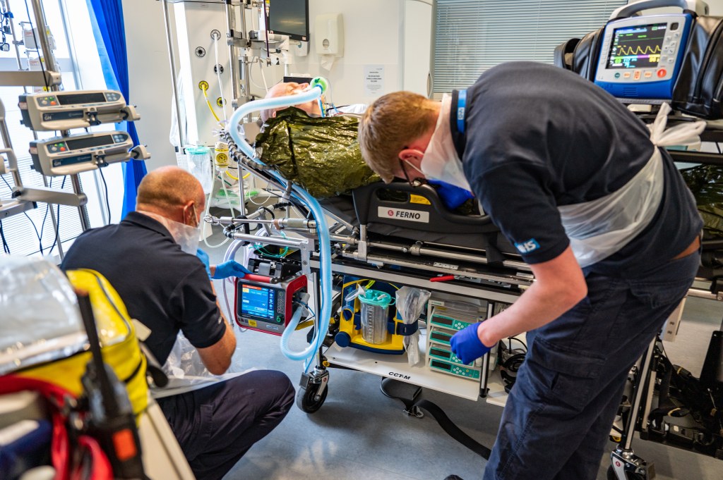 Retrieve team treating a patient